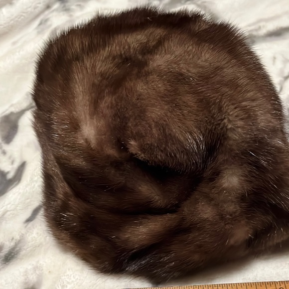 Vintage Mink Tam Holt Renfrew - Picture 1 of 5